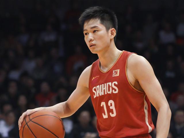 jiuyou.com_ CBA联赛引入先进录像回放技术，裁判更加精准，cba录像回放2020-2021