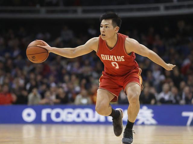 “九游app_ 历史瞬间：那些永载史册的经典比赛”，九游历史版本大全