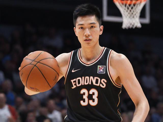 jiuyou.com_ 三分狂潮：北京队三分球命中率突破40%，火力全开！，三分球选手