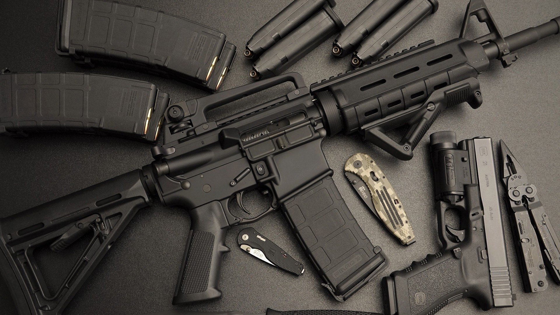 青岛男篮球队新人表现持续提升,青岛男篮领队及队员